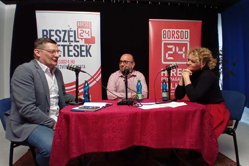 Készül a Borsod24 első podcastja. Forrás: Borsod24