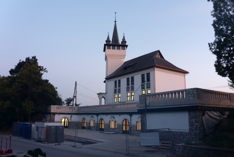Bortemplom