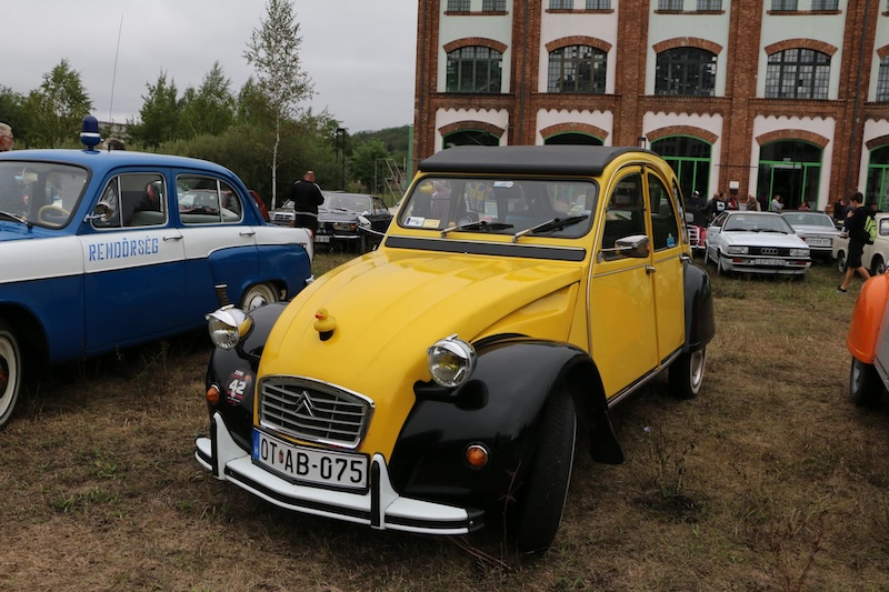 oldtimer Citroen kacsa Ózdon