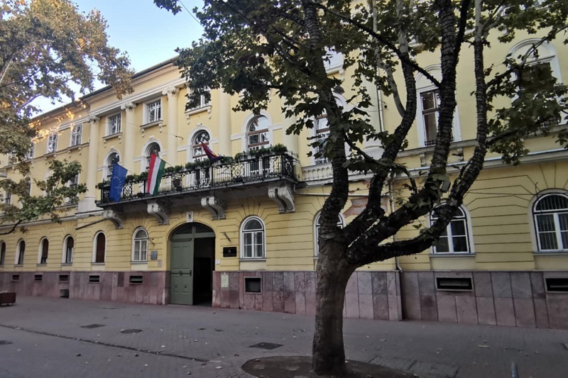 megyeháza